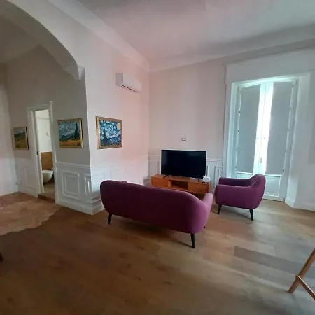 Central, Elegant, Quiet Lägenhet *