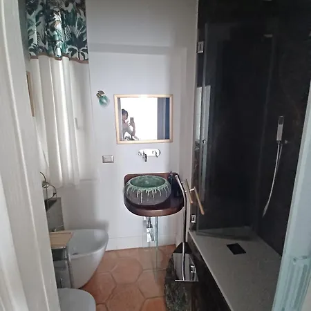 Central, Elegant, Quiet * Salerno