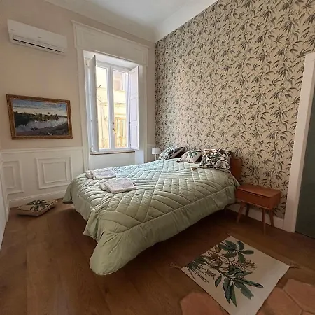 Central, Elegant, Quiet Appartamento *