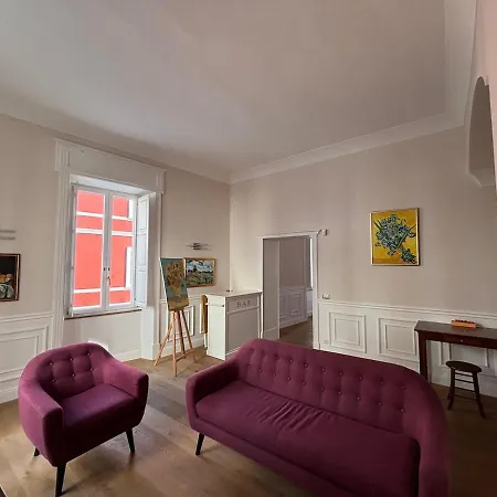 Central, Elegant, Quiet Daire *