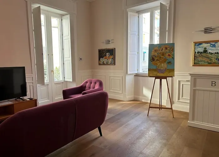 Apartment Central, Elegant, Quiet *