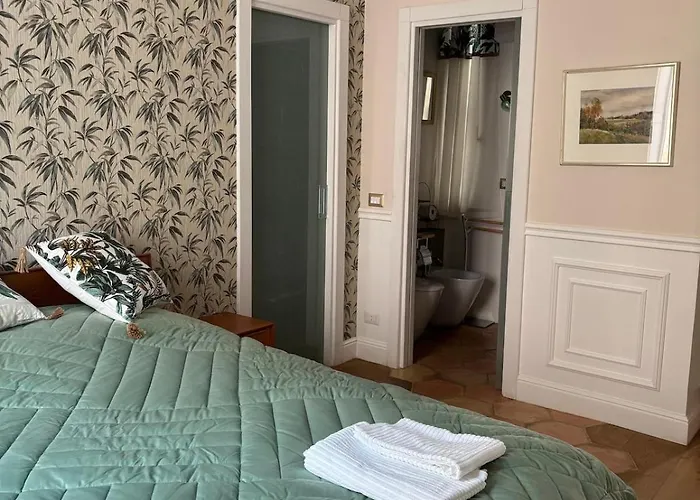 Apartment Central, Elegant, Quiet